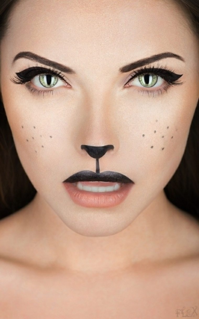 maquillage chat idée halloween femme yeux 