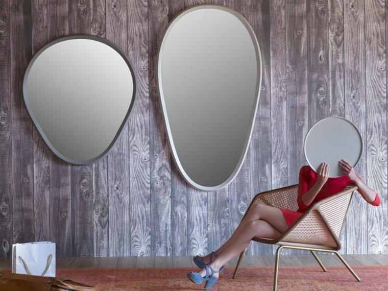 miroir mural design avec cadre rond moderne designer paolo-cappello