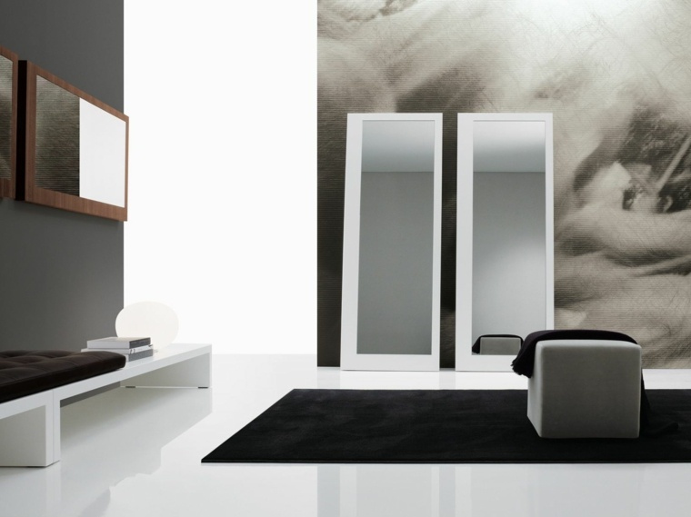 salle de bain salon idée miroir rectangulaire design moderne poliform tapis de sol noir 