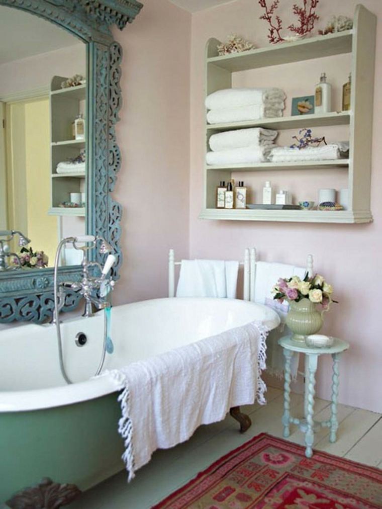 salle de bain romantique vintage