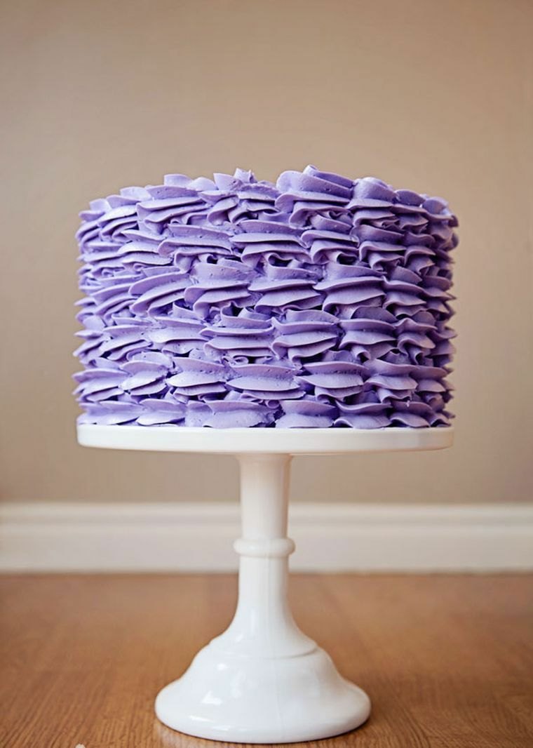 beau gâteau garçon ou anniversaire filles 