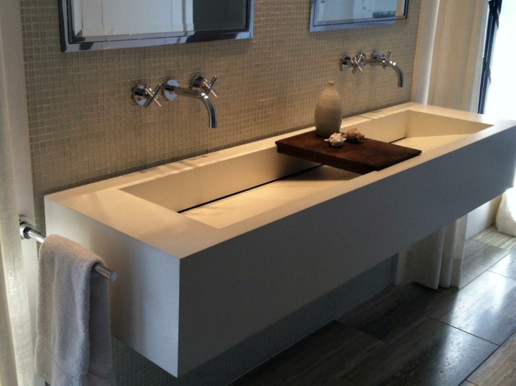 surface salle de bain beton blanc