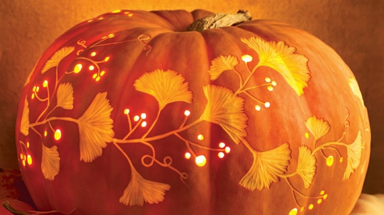 citrouille halloween décoration lumière bougie idée 