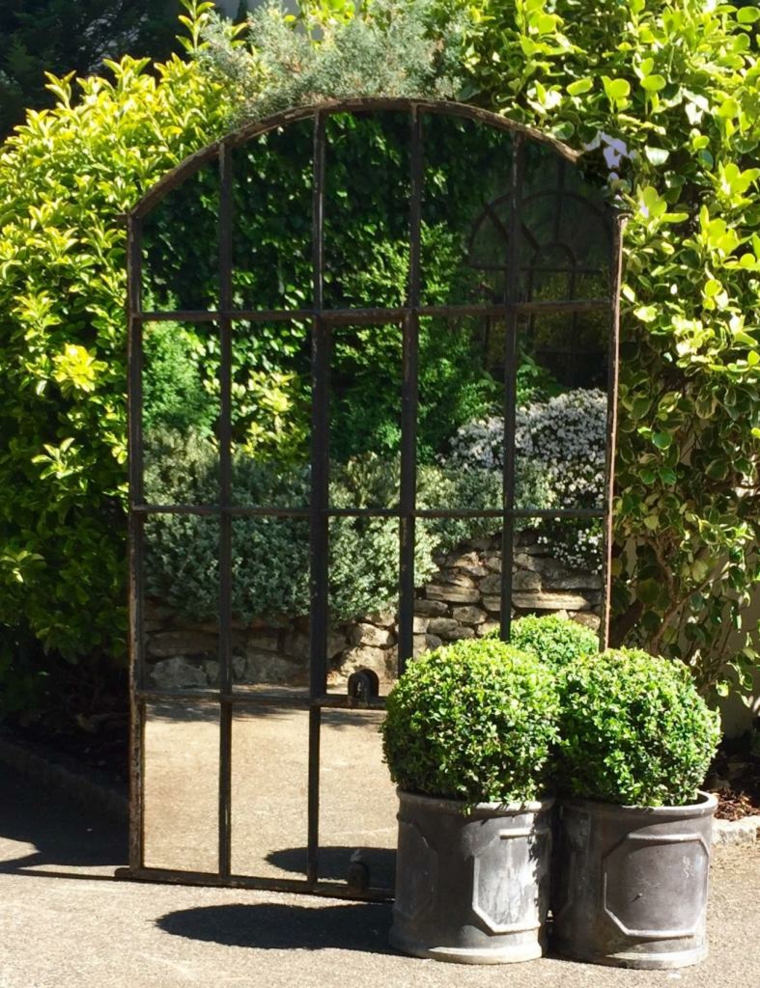 aménagement jardin exterieur miroirs 