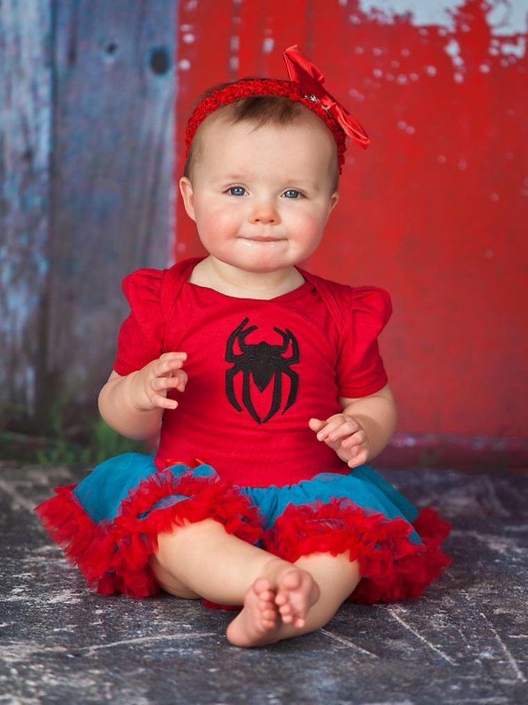 déguisement spiderman enfant fille idée halloween idée originale 