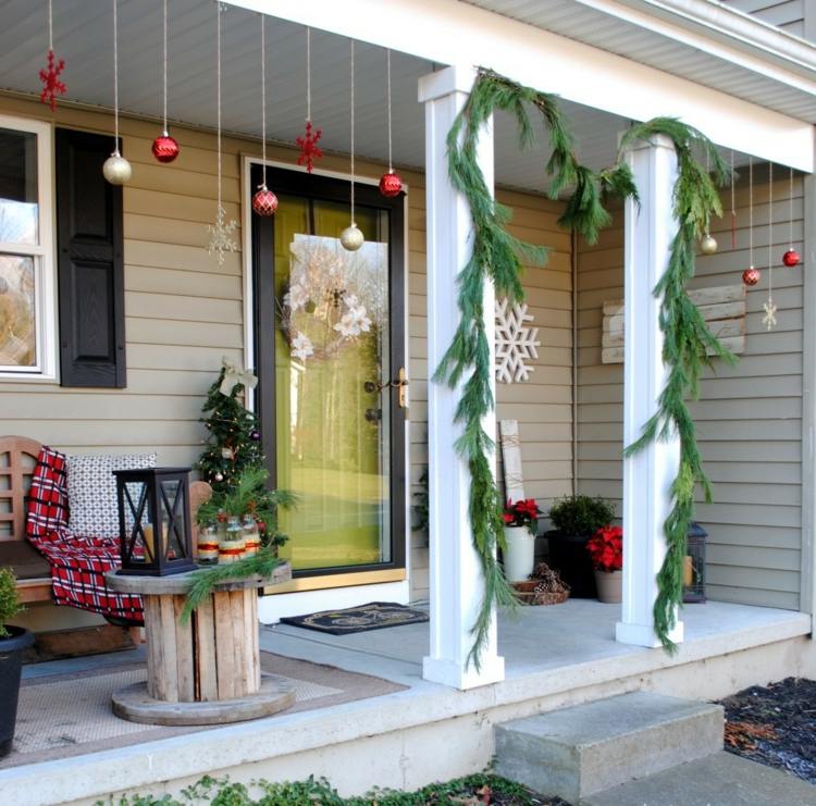décoration de Noël extérieur porte veranda