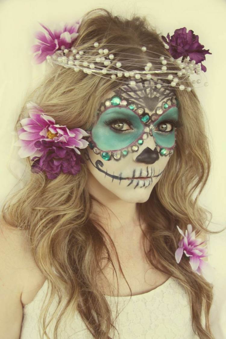maquillage femme Halloween zombie