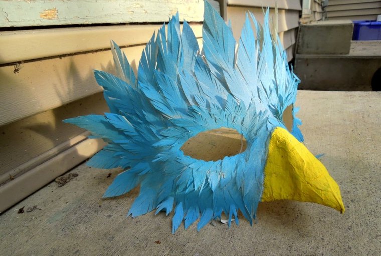 déguisement halloween enfant masque oiseau idée 
