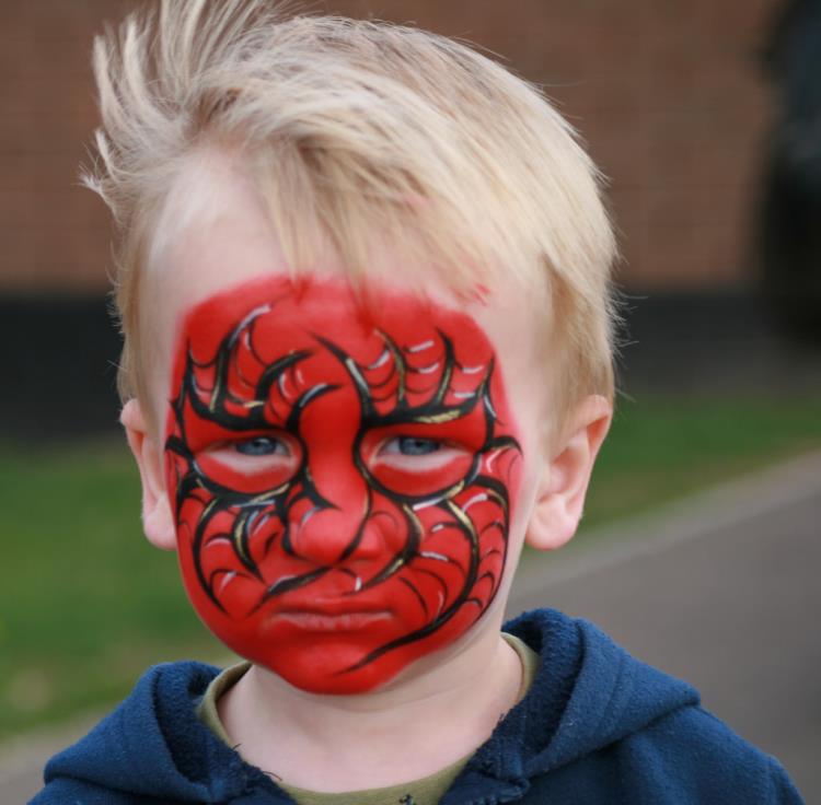 spiderman-rouge-peinture-crayon