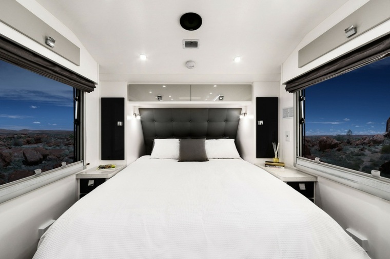 caravane idée aménagement chambre coucher camping car lit