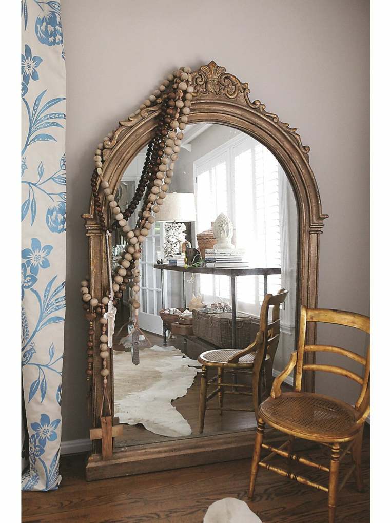 decoration style baroque grand miroir doré 
