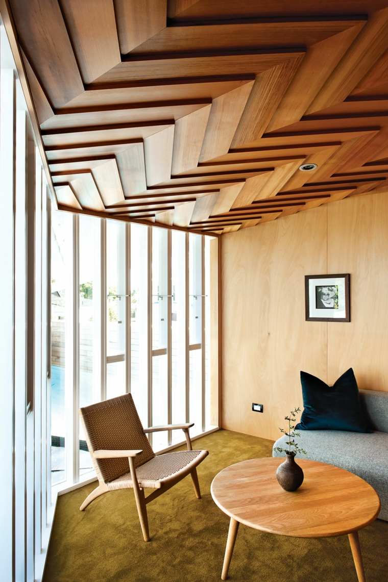 faux plafonds bois design table en bois basse salon cadre mur déco idée coussins architect Michael O’Sullivan