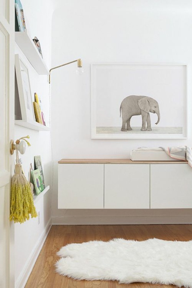 meuble besta ikea bois design tiroirs déco mur tableau tapis de sol blanc