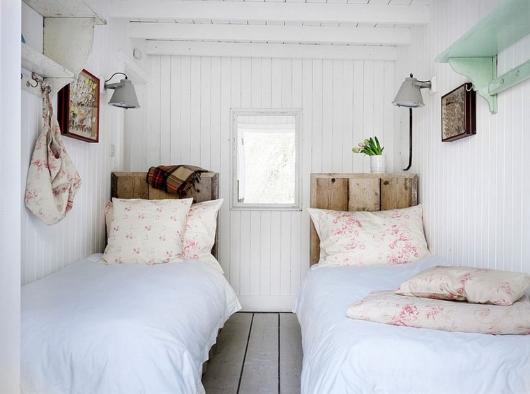 chambre déco idée tête de lit en bois coussins intérieur minimaliste chambre bois design déco