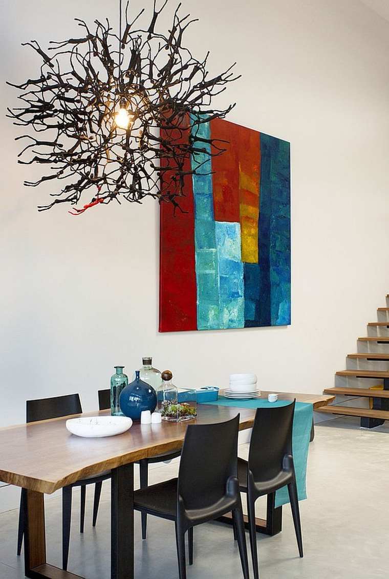 salle à manger idée luminaire design intérieur déco mur idée table en bois 