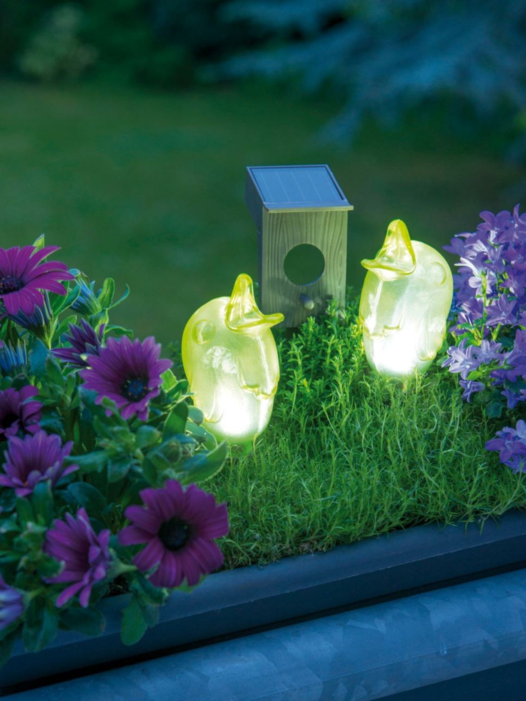 luminaire extérieur idée prise design fleurs bac à fleurs déco terrasse éclairage 