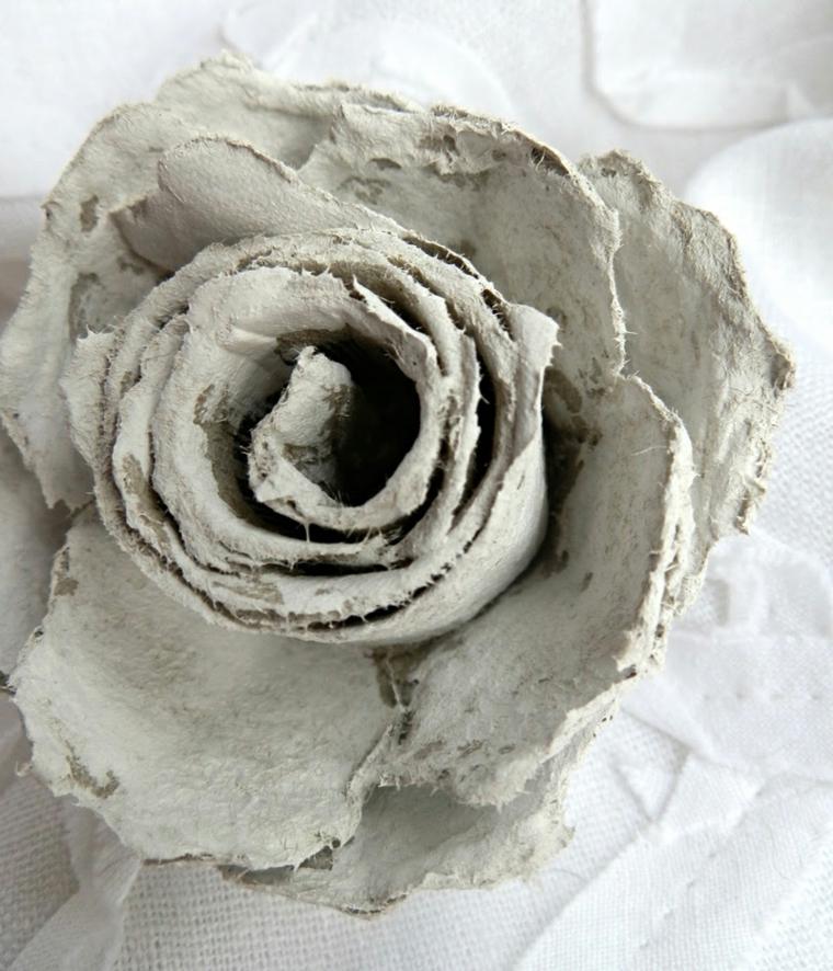 boîte à oeufs idée recyclage rose fleurs carton diy déco pas cher brico
