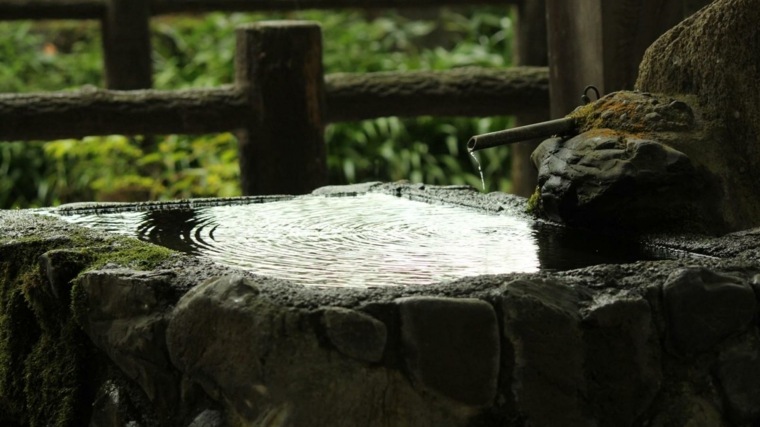 déco jardin zen fontaines eau
