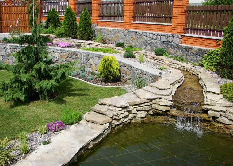 jardins aquatiques idée aménagement extérieur bassin d'eau pierre