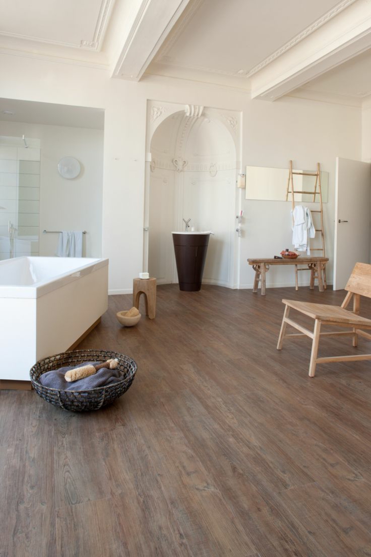 salle de bain parquet design