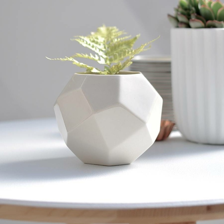vase blanc design intérieur déco fleurs