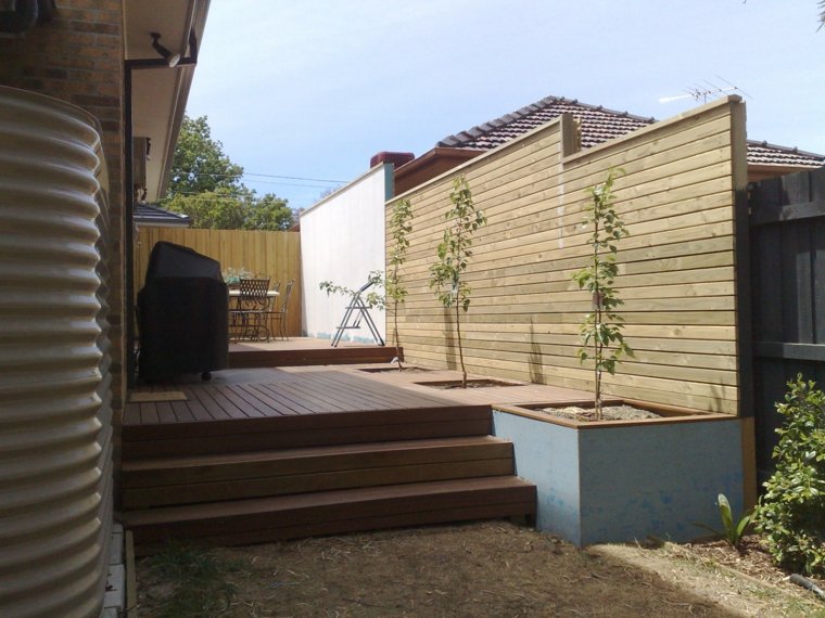 clôture jardin bois idée isolation extérieure 