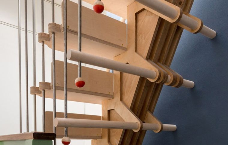 escalier acier decor contemporain objet bois