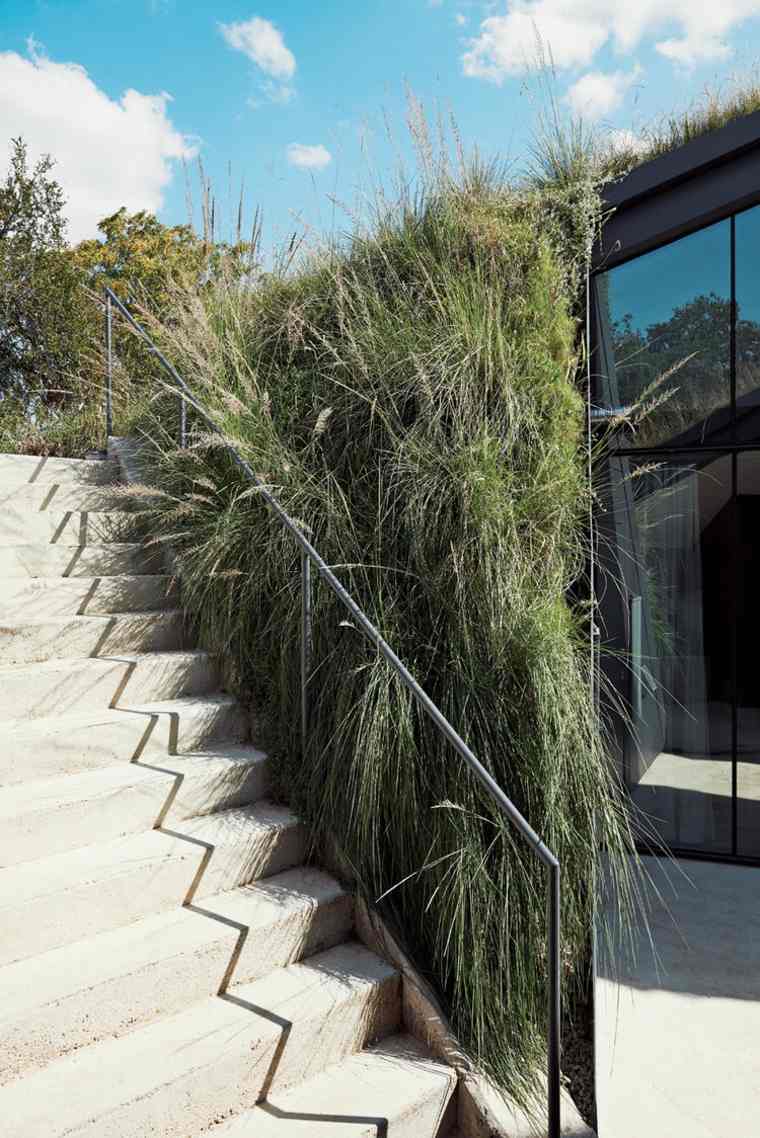 escalier jardin design beton