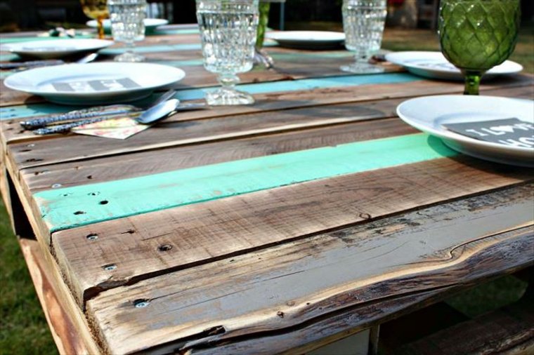 table palette bois idée jardin aménagement extérieur moderne diy brico