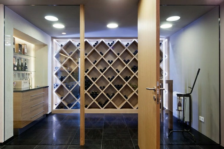 caves à vin design bois moderne faux plafond idée rangement