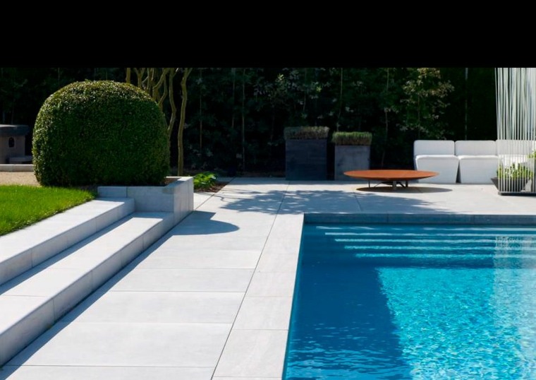 escalier jardin exterieur design piscine terrasse