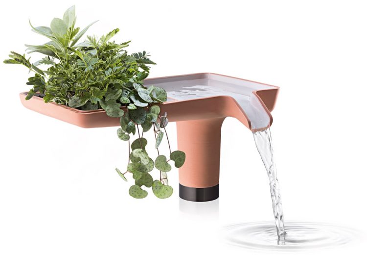beau robinet design avec espace pour plante