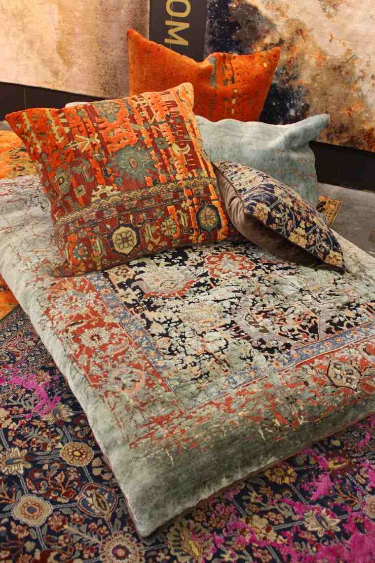 tapis tendance coussins intérieur déco idée tapis design 
