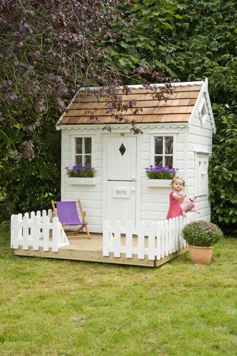 petite maison aire de jeux jardin enfant