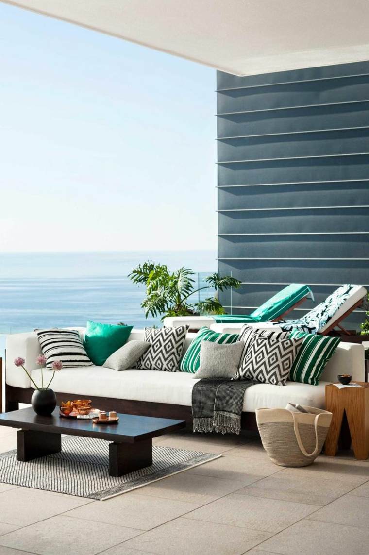 déco-balcon-moderne-meubles-H&M