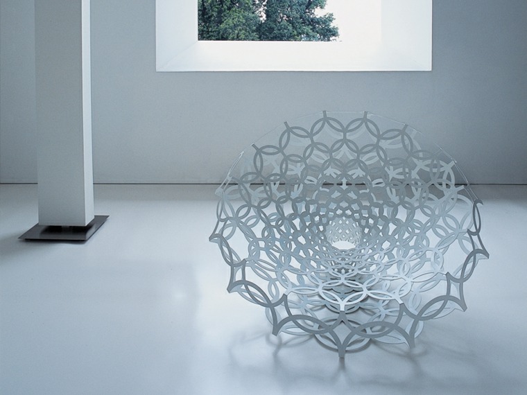 fauteuil design acier idée aménager mobilier salon moderne idées 