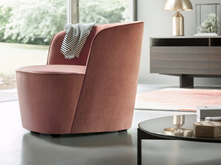 fauteuil de design moderne salon rose tendance idée table basse 