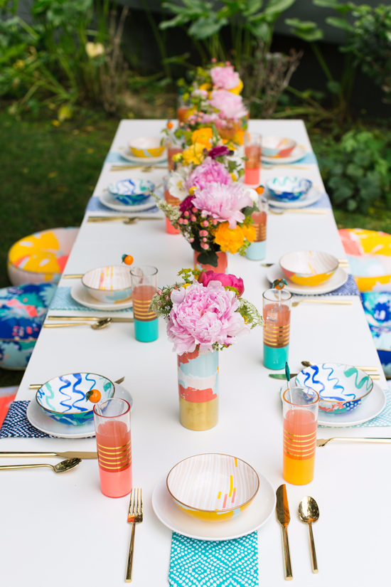 déco de fête table estivale fleurs bouquet idées décorer espace