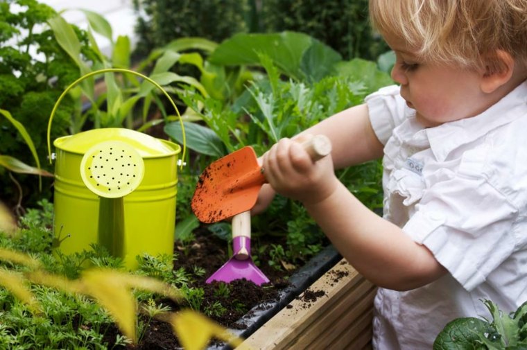 idee jardinage enfant activites exterieur