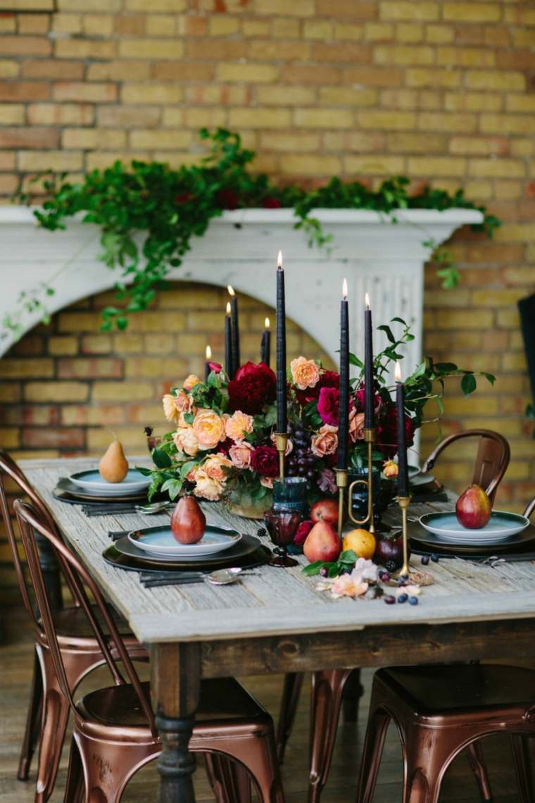 décoration de table fleurs idée déco automne bougies table en bois