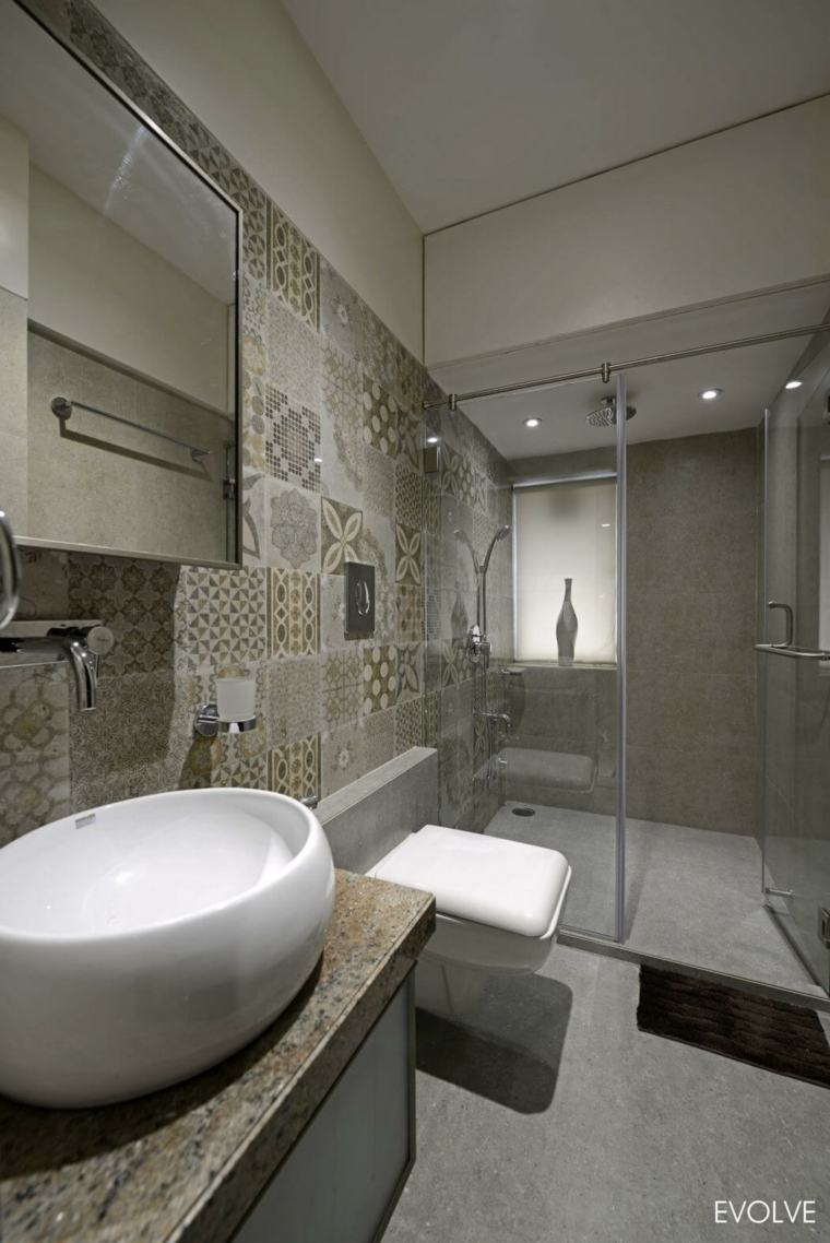 salle de bain design baignoire carrelage marocain cabine de douche béton ciré