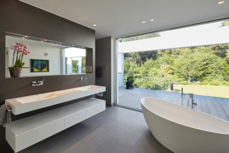 salle de bain design moderne meuble salle de bain baingoire miroir 
