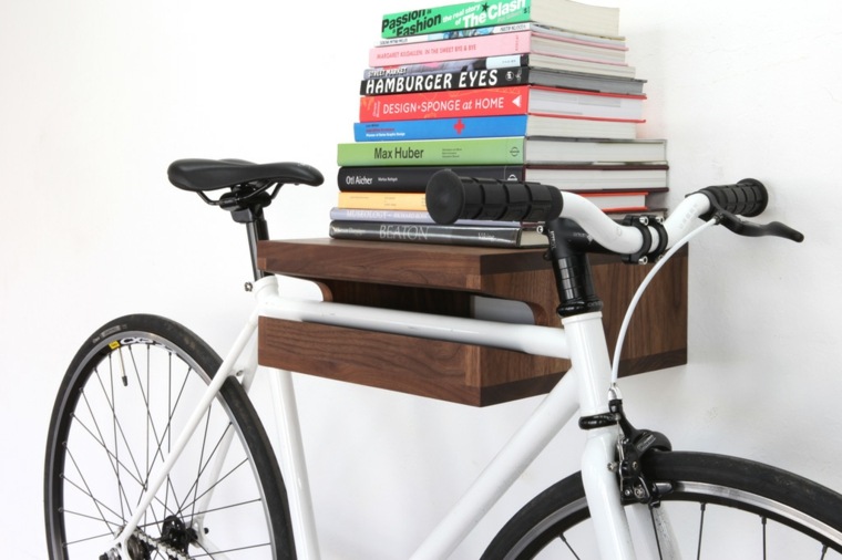 ranger vélo mur espace étagère bois rangement idée