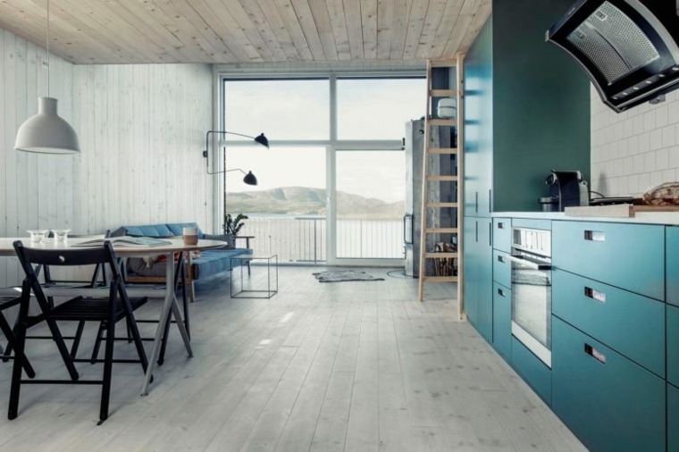 petite maison en bois moderne en Norvège cuisine