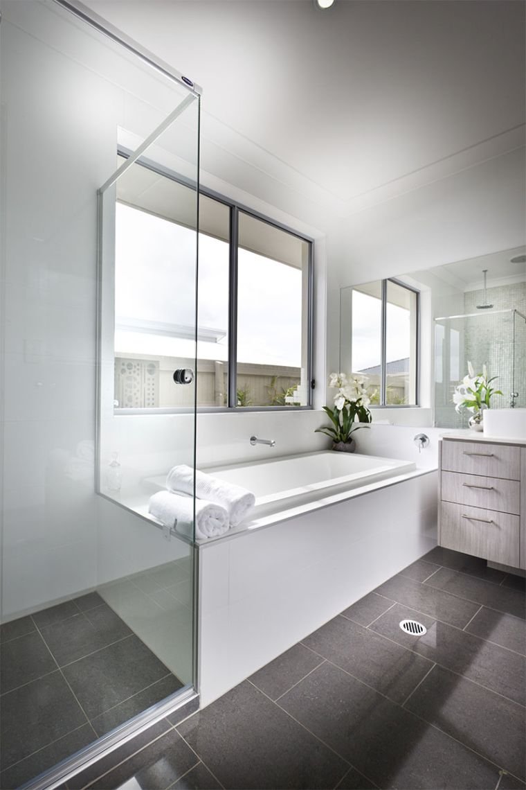 image salle de bain gris et blanc cabine douche design verre