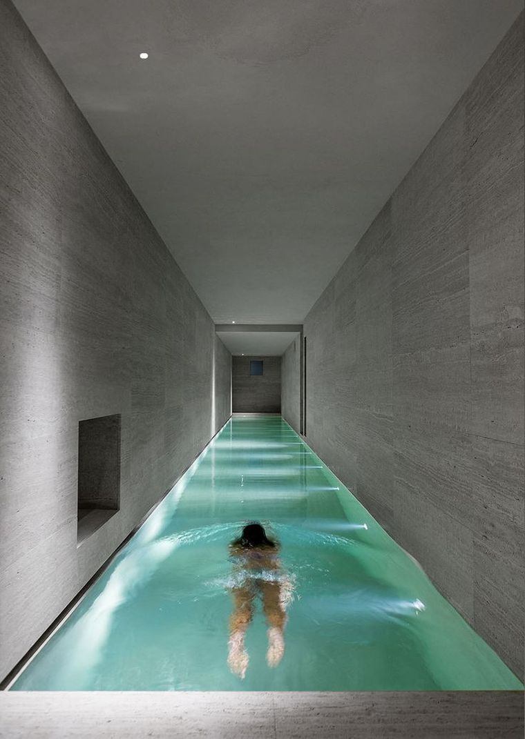 couloirs de nage amenagement petite piscine couverte interieur