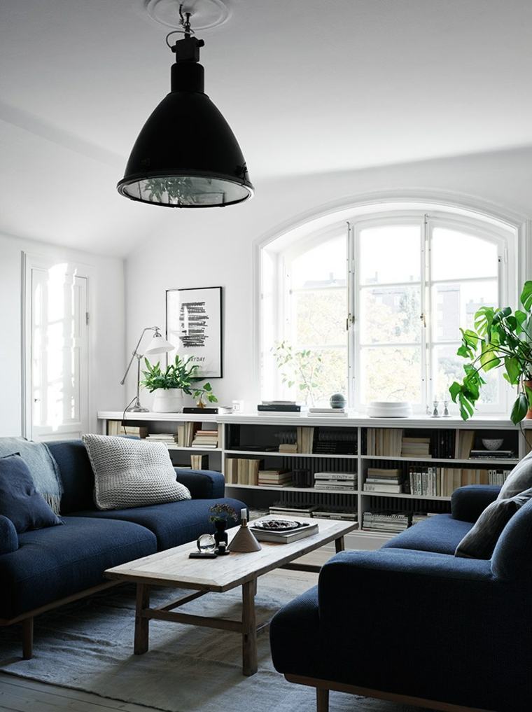 intérieur salon canapé bleu luminaire suspendu table basse bois
