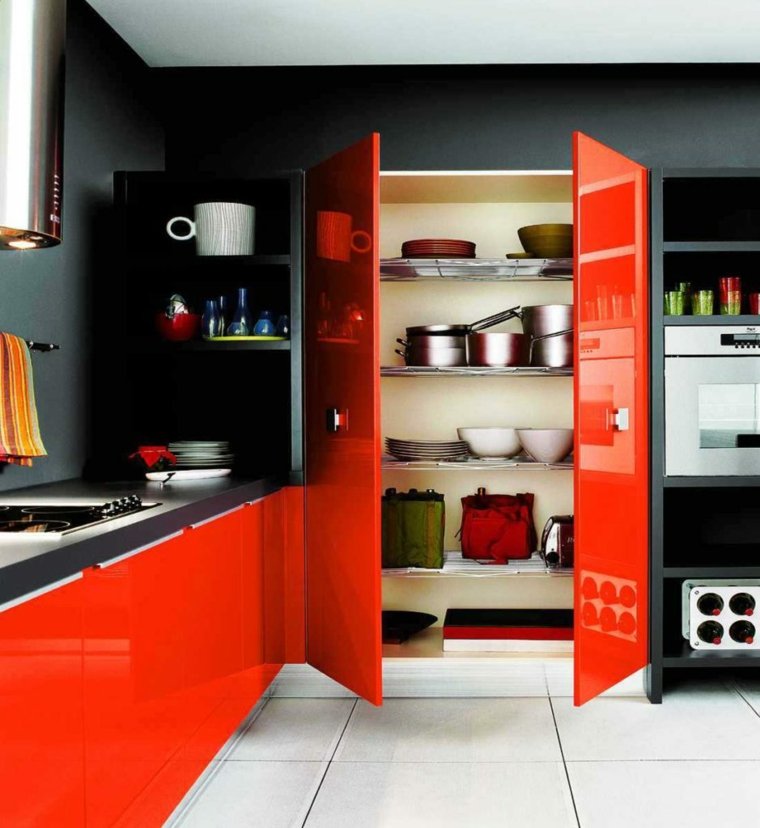 placard cuisine noire et rouge idee mobilier moderne rangements