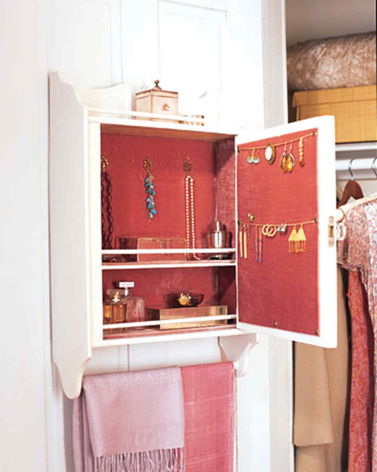 diy-rangement-bijoux-astuce-rangement-mural-chambre