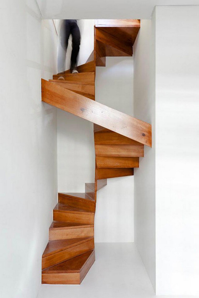 escalier bois intérieur moderne idée escalier rangement bois maison